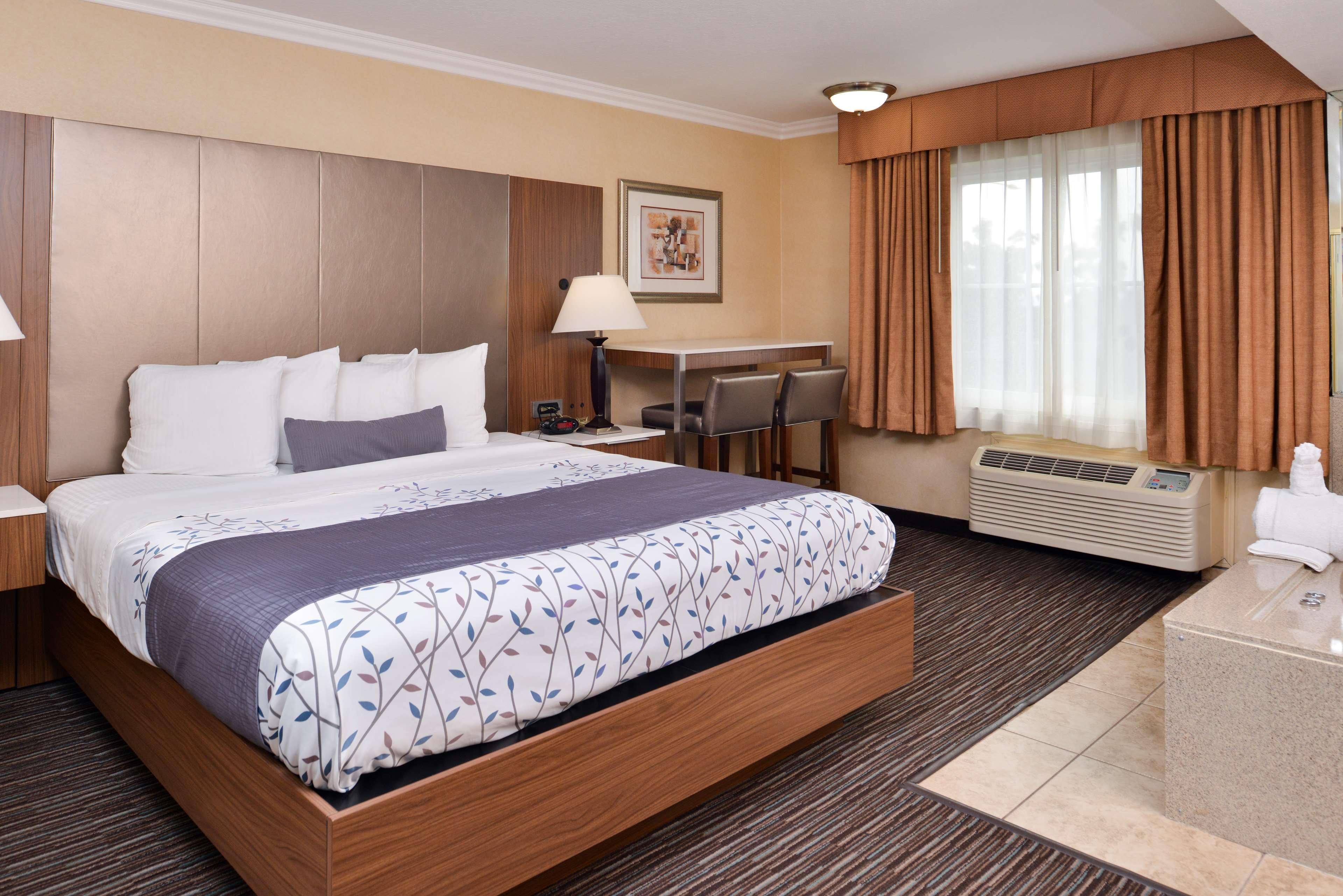 Best Western Airpark Hotel - Los Angeles Lax Airport إنغليووود، لوس أنجليس، كاليفورنيا المظهر الخارجي الصورة