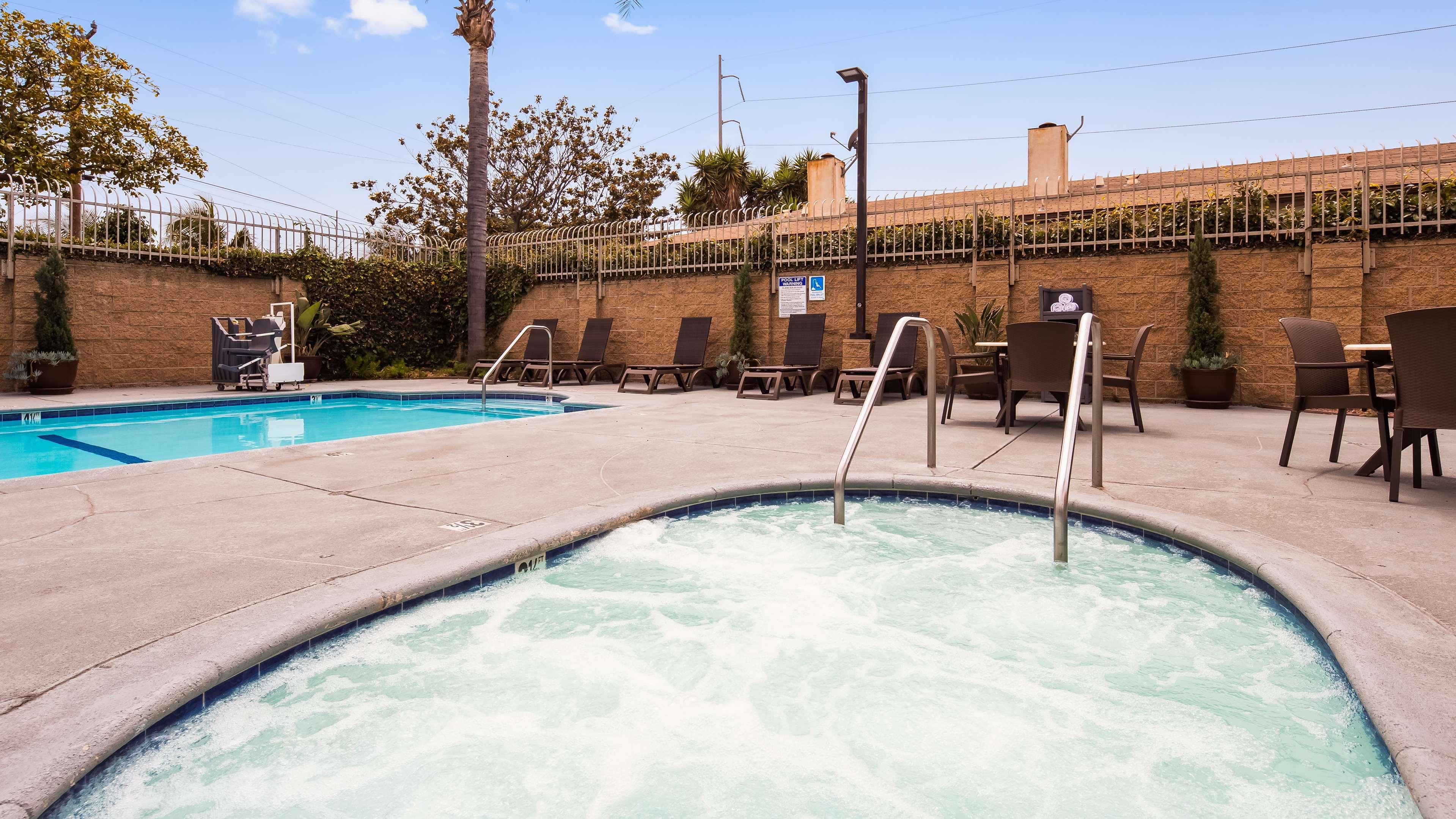Best Western Airpark Hotel - Los Angeles Lax Airport إنغليووود، لوس أنجليس، كاليفورنيا المظهر الخارجي الصورة