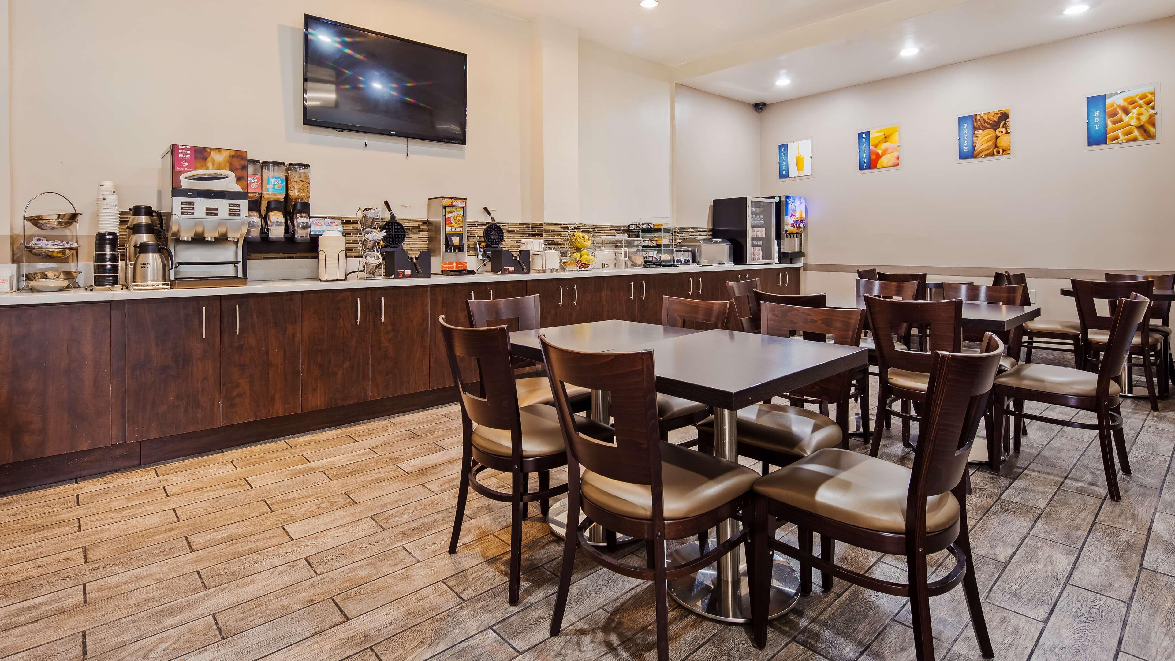 Best Western Airpark Hotel - Los Angeles Lax Airport إنغليووود، لوس أنجليس، كاليفورنيا المظهر الخارجي الصورة