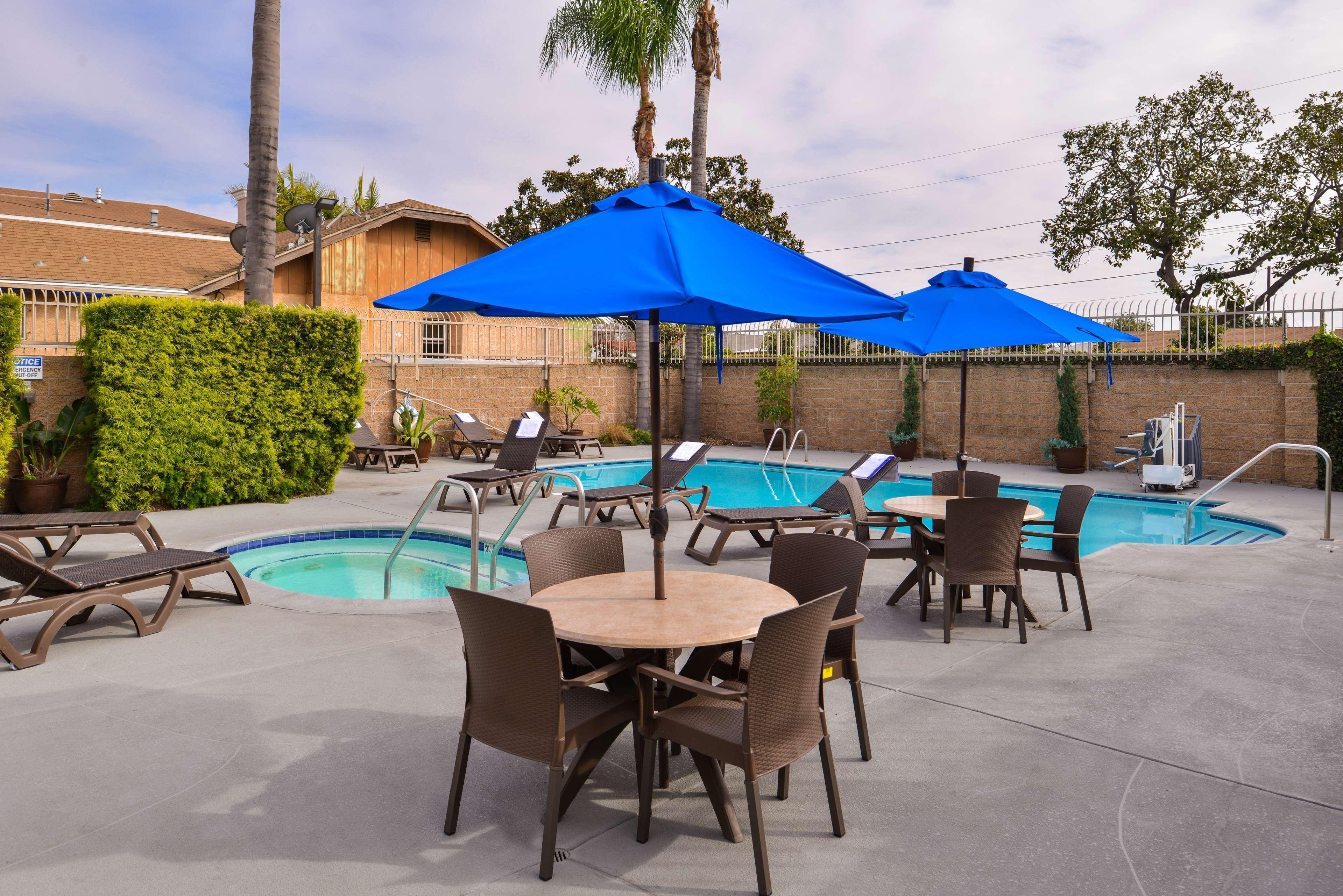 Best Western Airpark Hotel - Los Angeles Lax Airport إنغليووود، لوس أنجليس، كاليفورنيا المظهر الخارجي الصورة