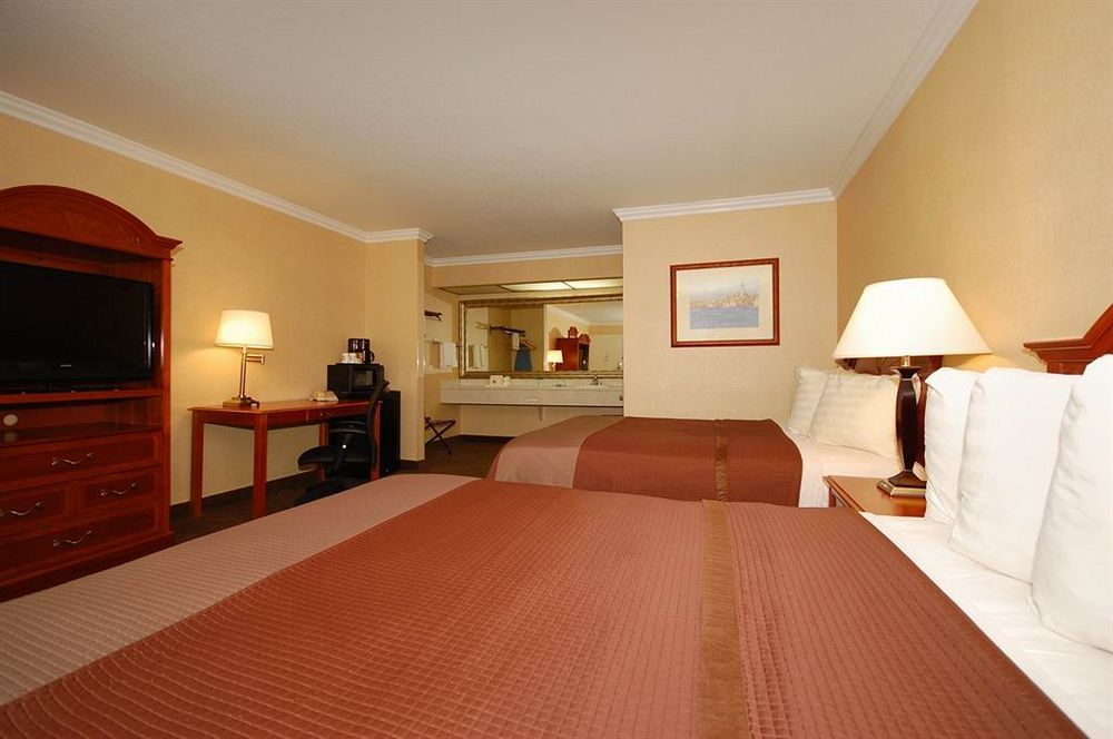 Best Western Airpark Hotel - Los Angeles Lax Airport إنغليووود، لوس أنجليس، كاليفورنيا المظهر الخارجي الصورة