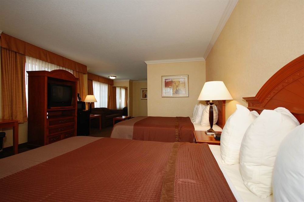 Best Western Airpark Hotel - Los Angeles Lax Airport إنغليووود، لوس أنجليس، كاليفورنيا المظهر الخارجي الصورة