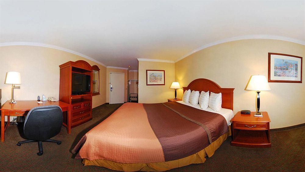 Best Western Airpark Hotel - Los Angeles Lax Airport إنغليووود، لوس أنجليس، كاليفورنيا المظهر الخارجي الصورة