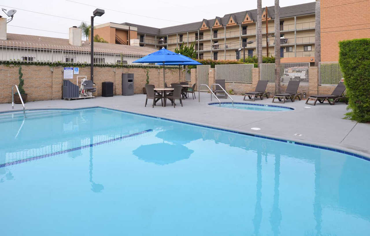 Best Western Airpark Hotel - Los Angeles Lax Airport إنغليووود، لوس أنجليس، كاليفورنيا المظهر الخارجي الصورة